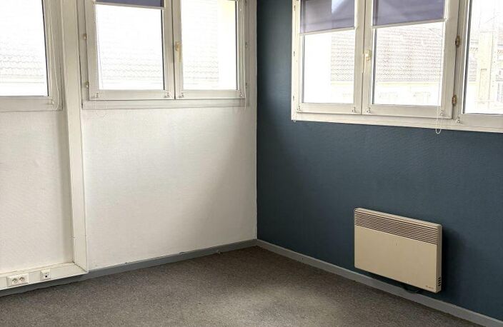 Vente Bureaux 156 m&sup2; — photo 3