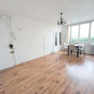 Appartement 4 pièces 1155 €