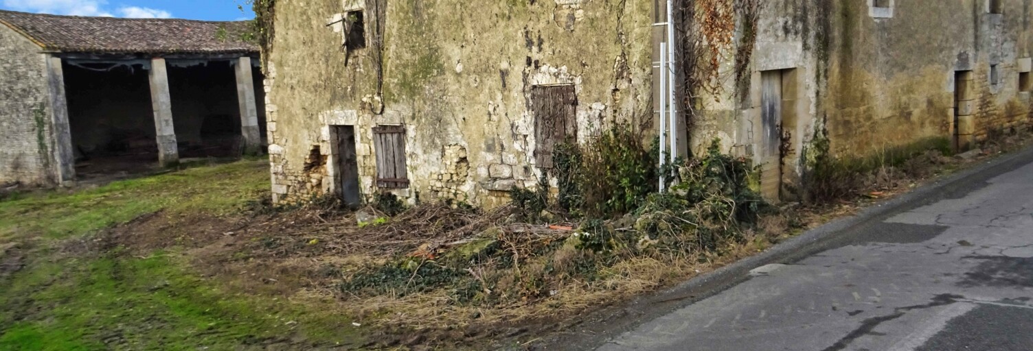 Maison 6 Pièces 1 m² à vendre à Ardin (79160)