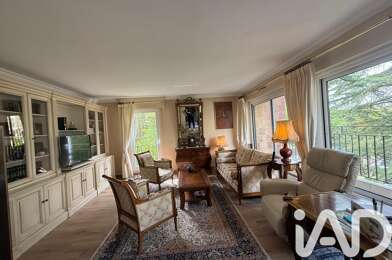 Appartement 5 pièces 292500 €