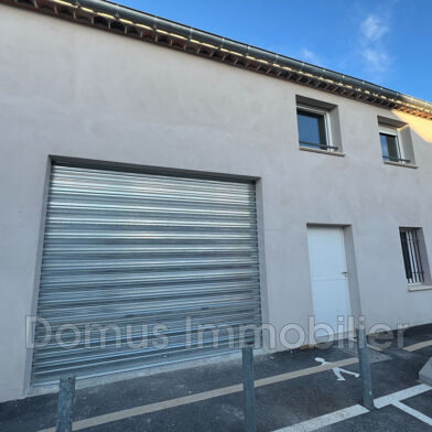 Commerce  250000 €