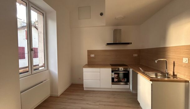 Appartement 3 pièces  à louer Pau 64000