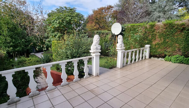 Villa / Maison 5 pièces  à vendre Lons 64140