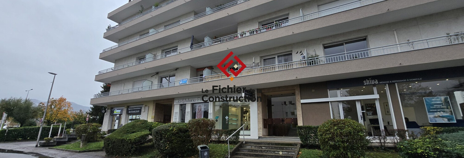 Commerce  51 m² à louer à Meylan (38240)