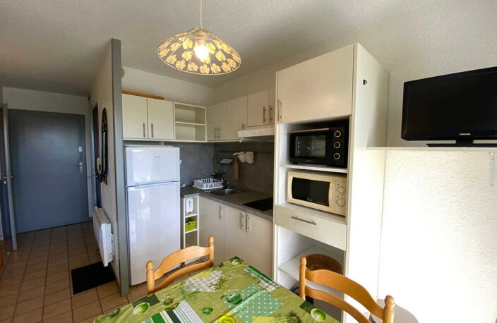 T1 Bis Meublé 25m² + Loggia  Idéal Investisseur ou Premier — photo 2