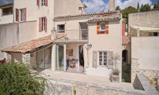 Maison 6 Pièces 148 m² à vendre à Saint-Michel-l'Observatoire (04870)