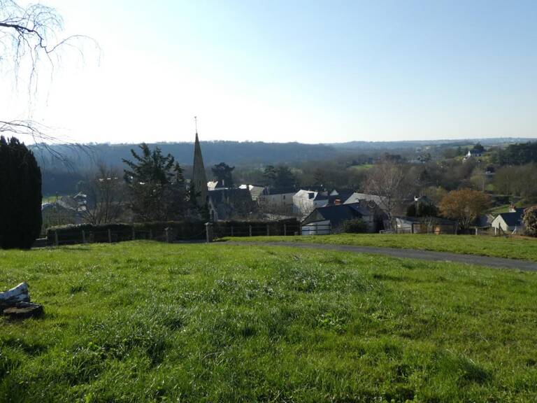 Maison à vendre 6 pièces CHAUDEFONDS SUR LAYON (49) — photo 1