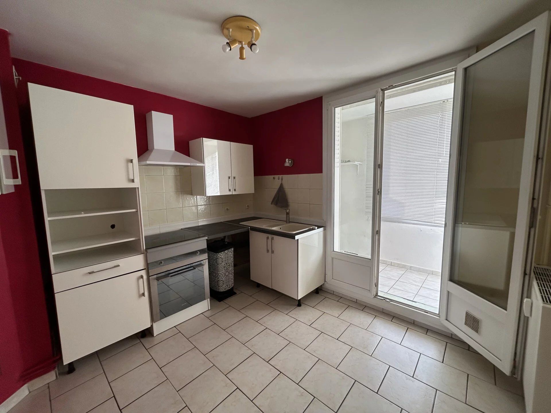 Appartement  T3 à louer Montélimar 26200