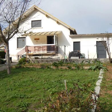 Maison 5 pièces 240000 €