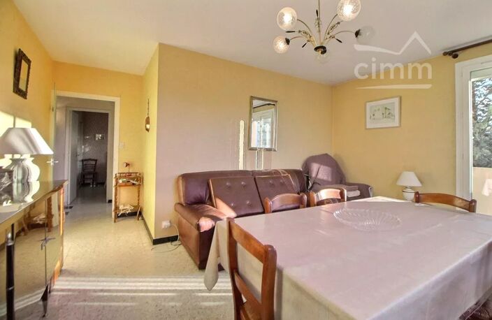 A VENDRE - MONTPELLIER, ESTANOVE/MONTCALM, dernier étage, appart — photo 4