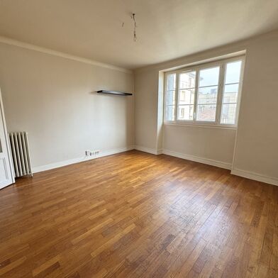 Appartement 3 pièces 160000 €