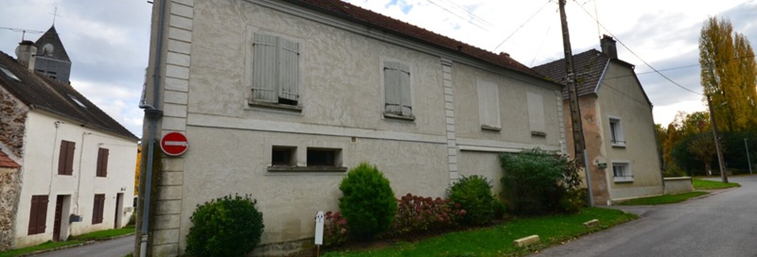 Immeuble  170 m² à vendre à Condé-en-Brie (02330)