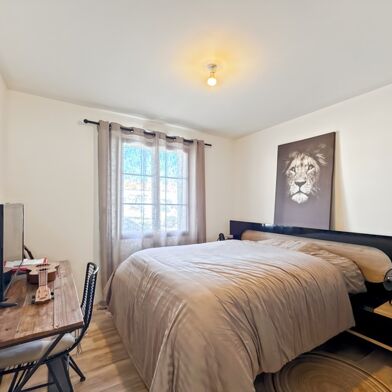 Maison 6 pièces 677000 €