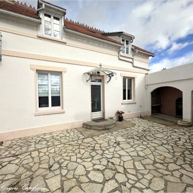 Maison 6 pièces 295000 €