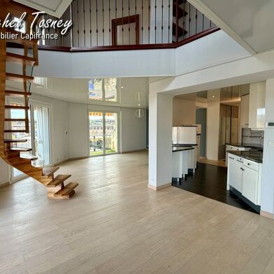 Appartement 6 pièces 320000 €