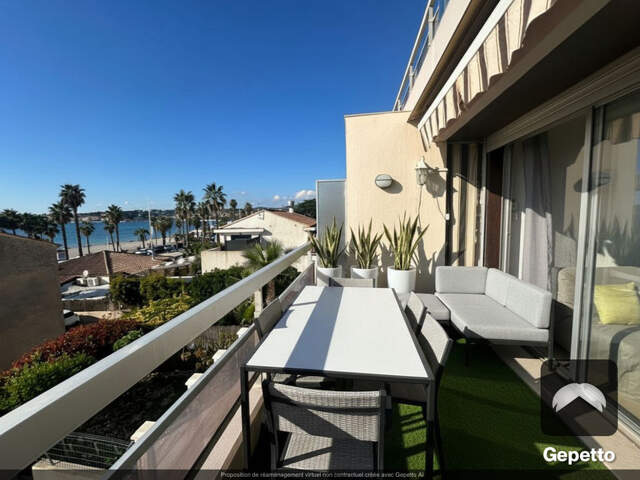 SIX FOURS LES PLAGES- QUARTIER LES LÔNES-T2 à 50m DE LA PLAGE — photo du bien