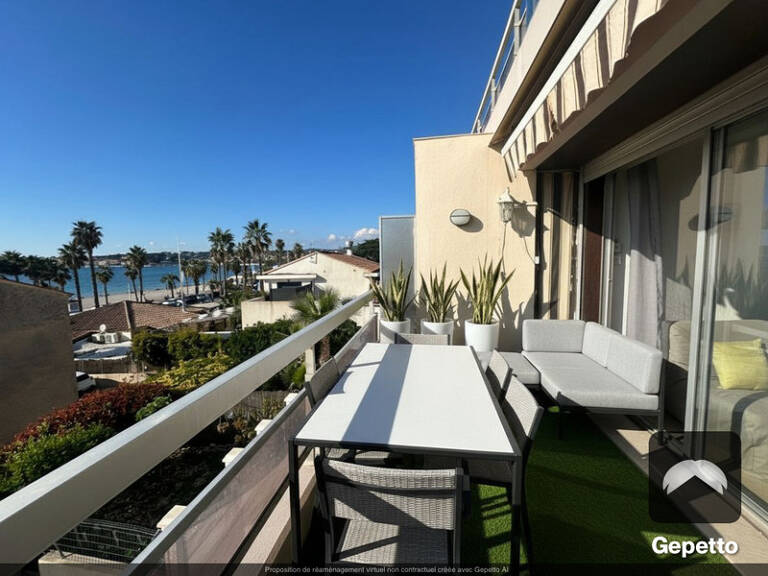 SIX FOURS LES PLAGES- QUARTIER LES LÔNES-T2 à 50m DE LA PLAGE — photo 1