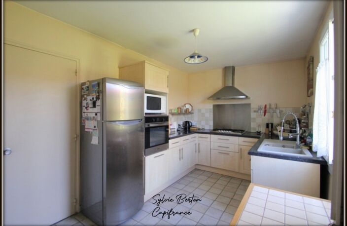 VAUJOURS Maison 4 pièces - 92 m2 avec sous-sol total — photo 4