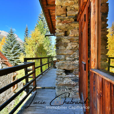 Maison 10 pièces 475000 €