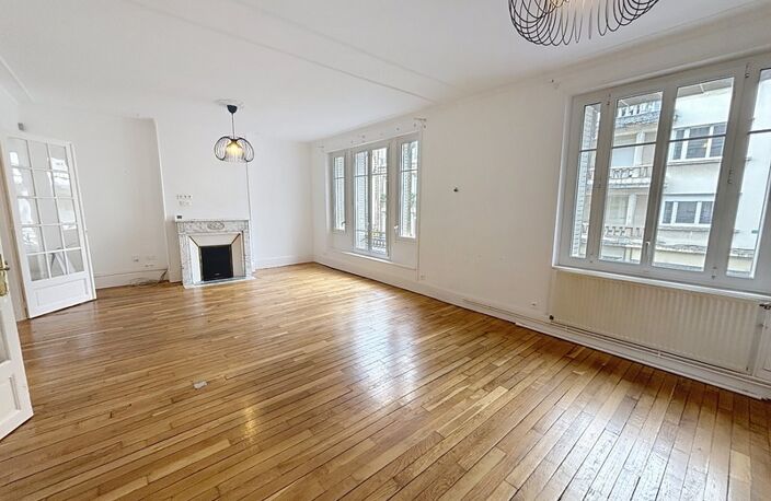 Appartement ancien à vendre 5 pièces REIMS (51) — photo 2