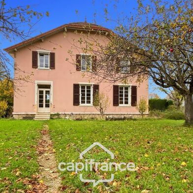 Maison 8 pièces 318000 €