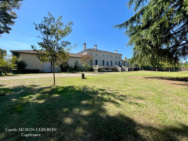 Axe La Réole-Marmande, maison bourgeoise, grange attenante et terrain 11 800 m² — photo 1