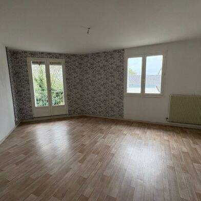 Appartement 4 pièces 106800 €