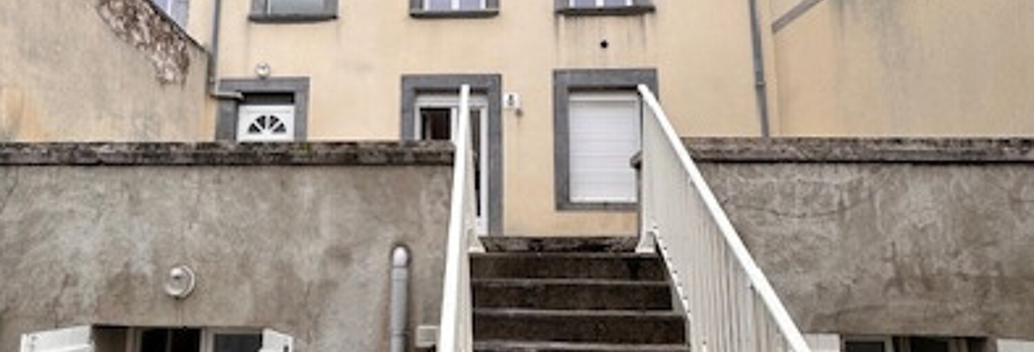 Immeuble   m² à vendre à Beaumont (63110)