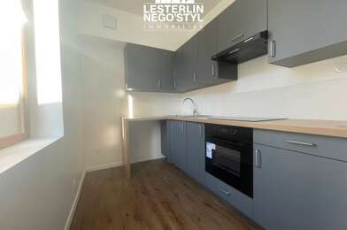 Appartement 3 pièces 700 €