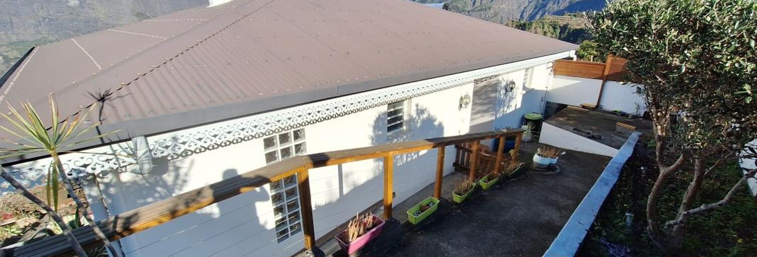 Maison 4 Pièces 185 m² à vendre à Cilaos (97413)