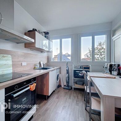 Appartement 3 pièces 750 €