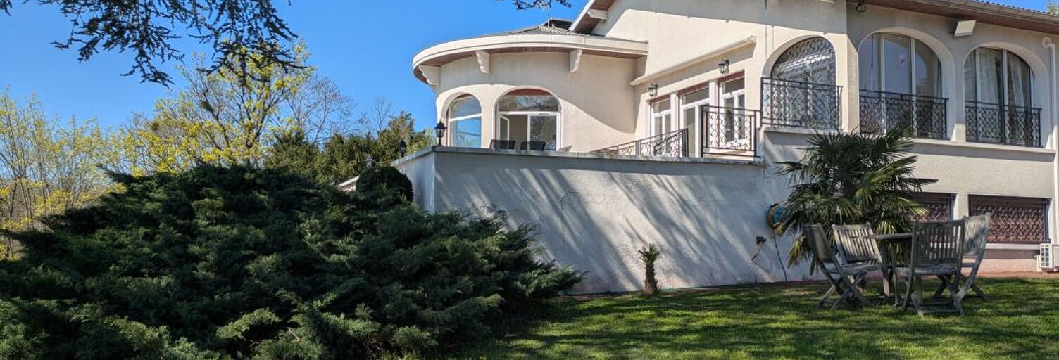 Maison 7 Pièces 343 m² à vendre à Sainte-Foy-lès-Lyon (69110)