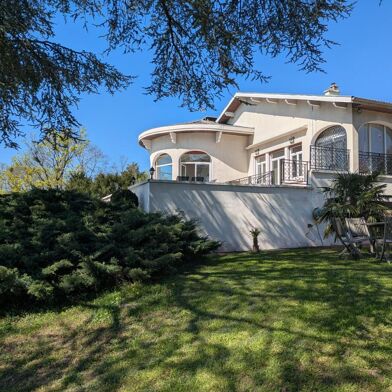 Maison 7 pièces 1295000 €