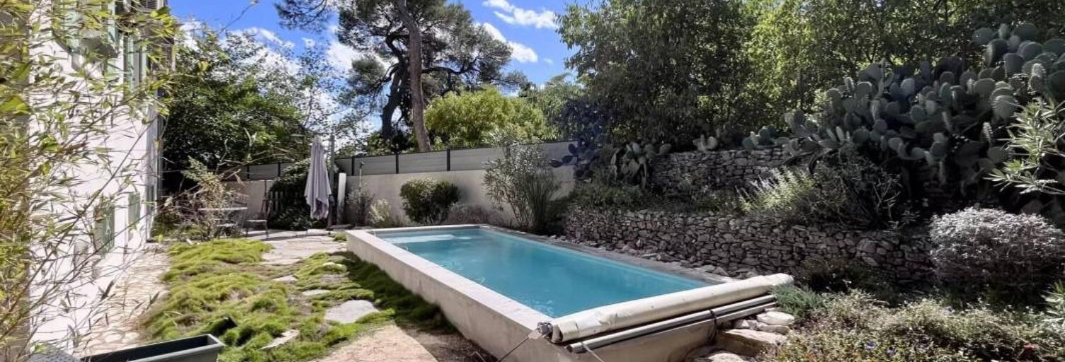 Maison 7 Pièces 250 m² à vendre à Nîmes (30900)