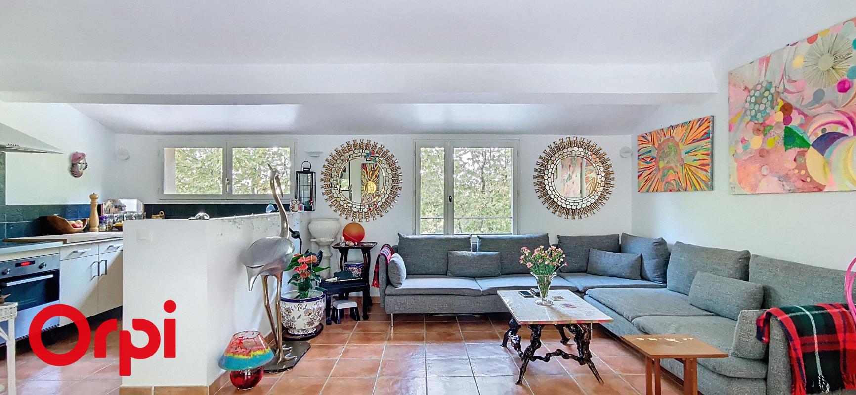 Maison À Vendre 4 pièces, terrasse et garage proximité village