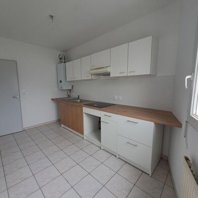 Appartement 3 pièces 655 €
