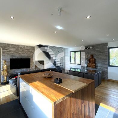 Maison 5 pièces 420000 €