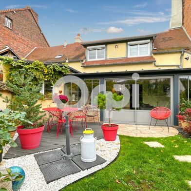 Maison 7 pièces 384000 €