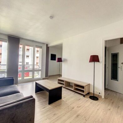 Appartement 4 pièces 1012 €