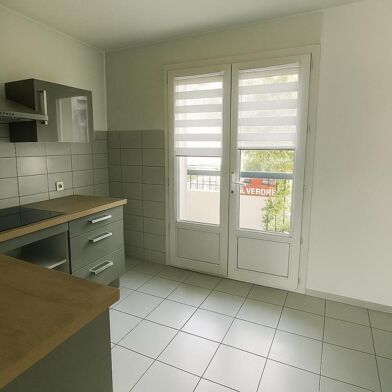 Appartement 3 pièces 130000 €