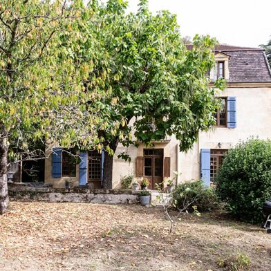 Maison 7 pièces 549000 €