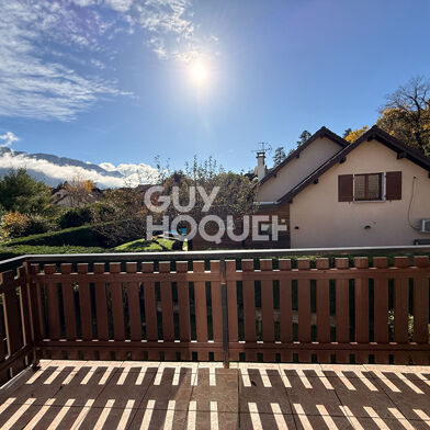 Appartement 3 pièces 895 €