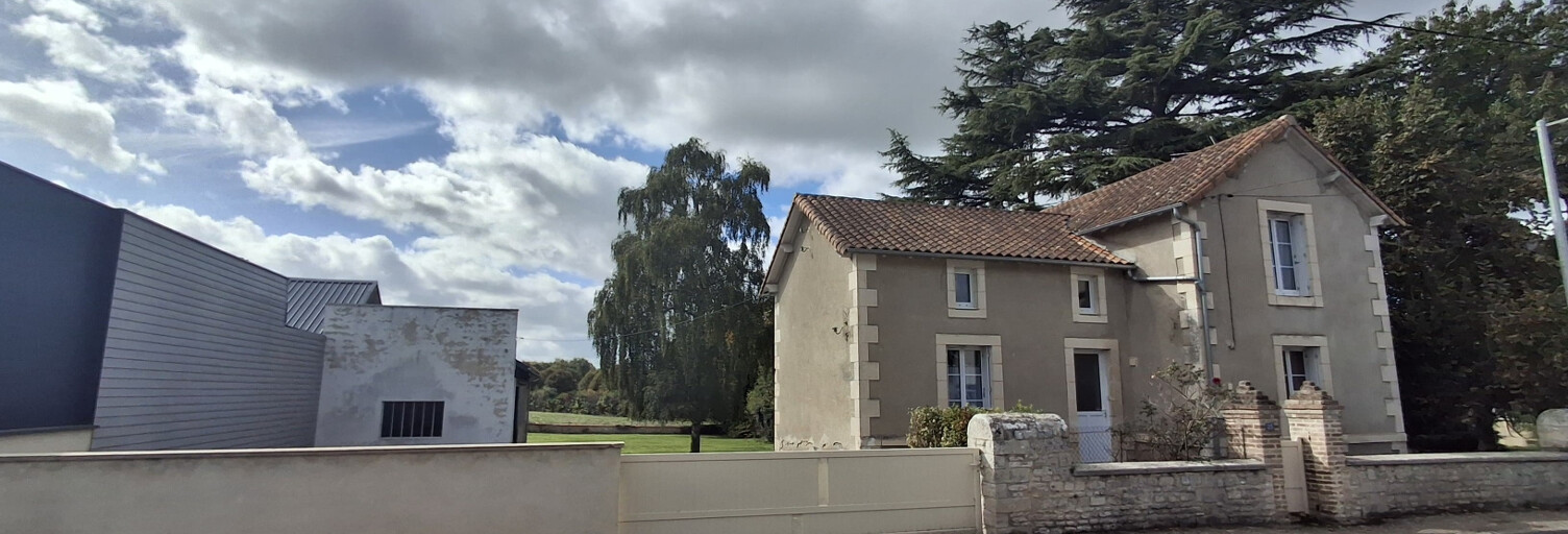 Maison 4 Pièces 94 m² à vendre à Bouresse (86410)