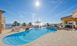 Maison  714 m² à vendre à Fréjus (83370)