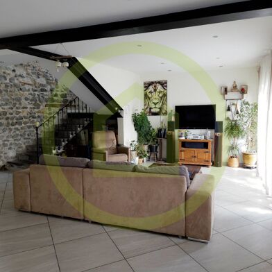 Maison 8 pièces 255600 €