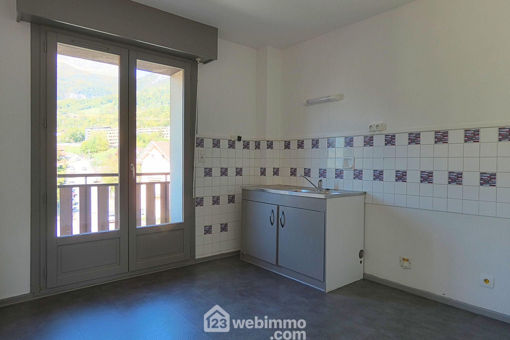 Appartement - 74m² - ugine