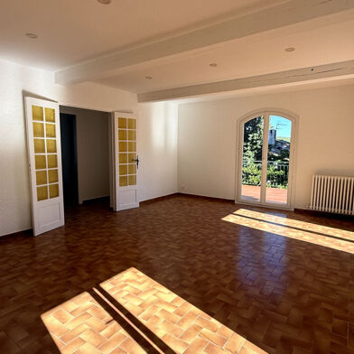 Appartement 4 pièces 1630 €