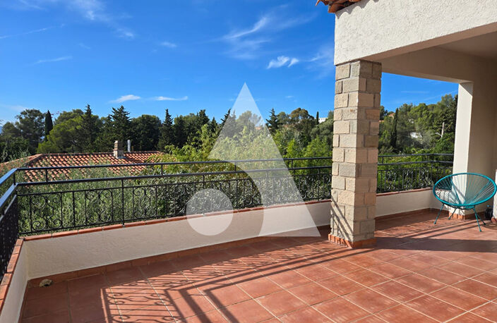 Appartement T4 de 122.19 m2- SAINT RAPHAEL — photo 2