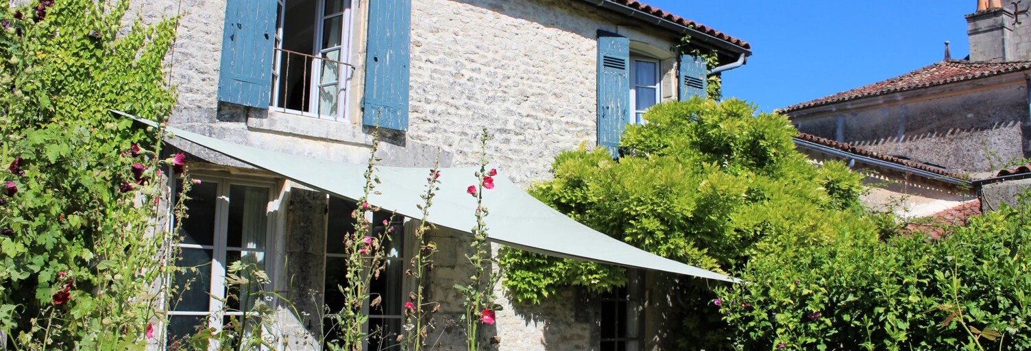 Maison 8 Pièces 281 m² à vendre à Mazeray (17400)