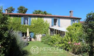Maison 8 Pièces 281 m² à vendre à Mazeray (17400)